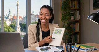 Barbara Sharon, professora e tutora de português brasileiro